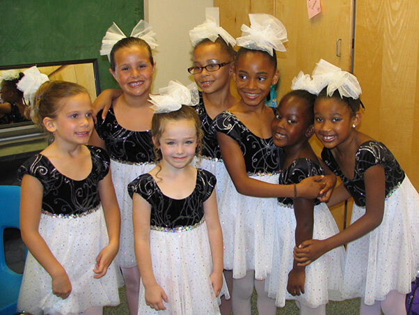 littlefeetdancestudio